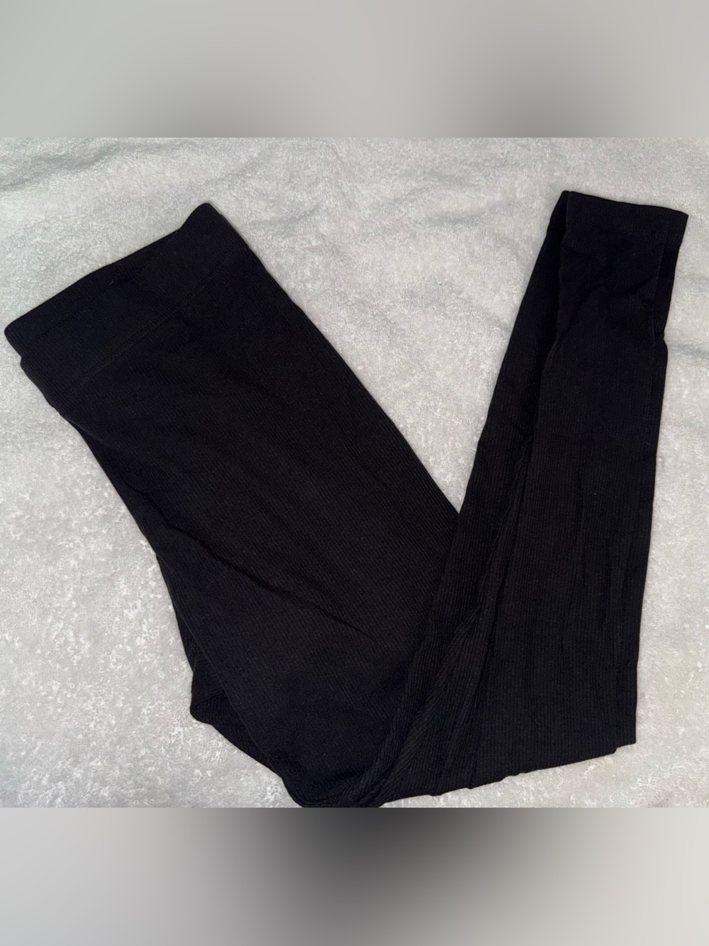 Black leggings